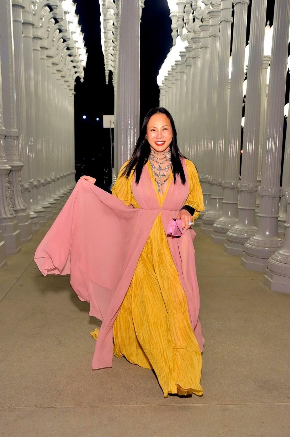 Qırmızı xalıda göz qamaşdırdılar - FOTOLAR